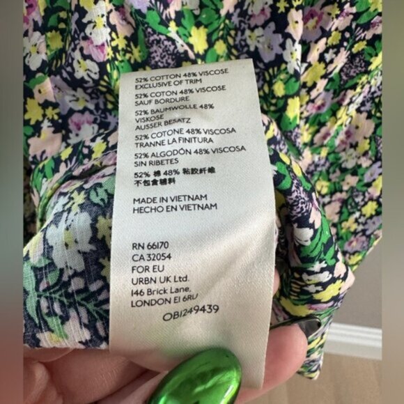 Maeve Anthropologie Ashleigh Floral Puff Sleeve Button-Down Blouse – Size Small - Picture 4 of 8